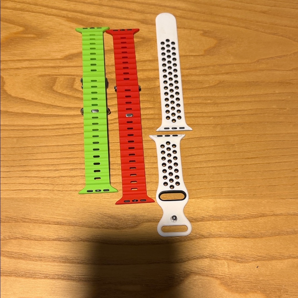 Vibrant Smartwatch Band Trio - White, Green, and Orange